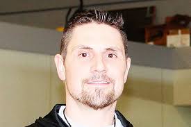 Former Dixon resident grows acting career, lands role