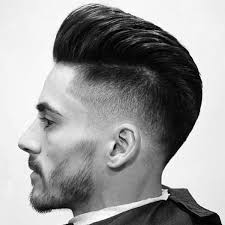 Der Pompadour Haarschnitt Fur Manner 50 Mannliche Frisuren Haarschnitt Manner Schnittchen Und Frisuren