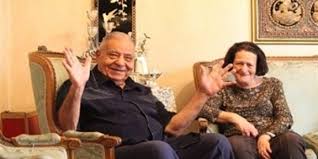 الخبر غير متاح couple photos breaking news scenes