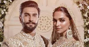 A Grand Floral Set Up Multi Cuisine Menu Old Bollywood Melodies And An Ever Smiling Couple Newly Wed Actors Deepika Deepika Padukone Ranveer Singh Bollywood