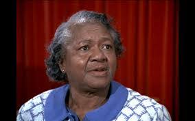 Mae Brown's Instagram, Twitter & Facebook