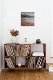 Koltuk Arkasi Dekorasyon Kitaplik Contemporarylivingroomdecorideas Oturma Odasi Dekorasyonu Oda Dekoru Ic Mekan Fikirleri