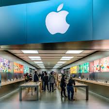 Back at the Apple Store: My first return visit since the pandemic began -  BGR