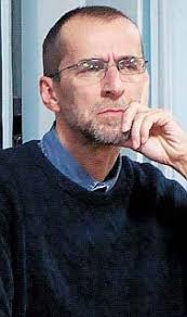 Doppio stalking: «State lontani dalle vostre ex»