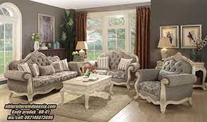 Jika anda menginginkan area santai untuk membaca buku favorit, anda dapat meletakkan sofa minimalis di dekat jendela untuk mendapatkan pencahayaan alami yang menyegarkan. Set Sofa Ruang Tamu Mewah Harga Sofa Ruang Tamu Klasik 2020 Nh Furniture Indonesia