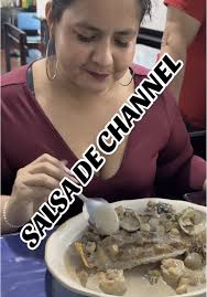 Delicias de Mariscos en Marisquería Los Delfines