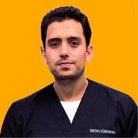 Karin Leslie's Instagram, Twitter & Facebook