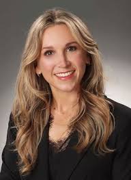 Kerry May's Instagram, Twitter & Facebook