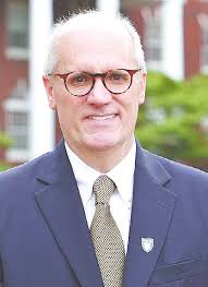 THE CHAMBER CONNECTION