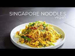 Vegan Singapore Style Noodles Recipe Easy Cantonese Curry Rice Noodles Youtube In 2020 Asian Vegetarian Recipes Noodle Recipes Easy Rice Noodle Recipes
