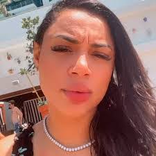 Rita Letterman's Instagram, Twitter & Facebook