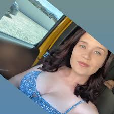 Good morning, do anyone know where i can sign my girls up for soft ball?