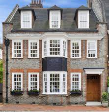 The victorians came up with the idea that all children should go to school, and they checked to make sure the schools were up to scratch too. What Is The Difference Between Georgian Victorian And Edwardian Architecture Janine Stone