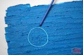 Peinture A La Farine Dessin Grave Cabane A Idees Activites De Dessin Activite Manuelle Peinture Peinture