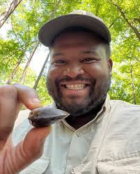 🌲Cameron Cosgrove🌲 (@CryptidCosgrove)