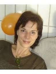 Anne DEPREZ (DELHAYE) (AXA FRANCE à Nanterre )