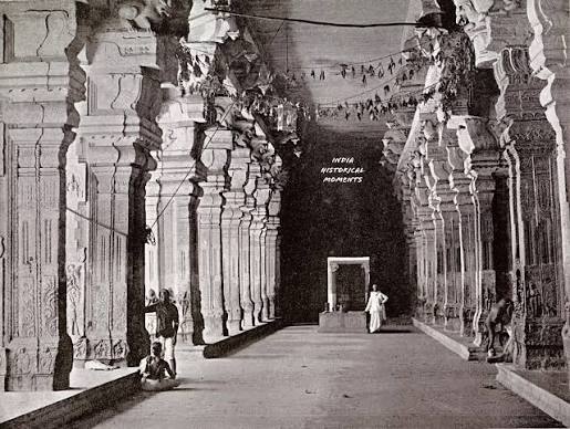 Meenakshi Amman temple, madurai. Sculptures in the 1000-pillar mandapa (choultry), around 1895.