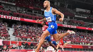 Italian lamont marcell jacobs wins olympic gold in 100m dash. Lazftjzyzk2jpm