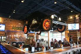 There have been a variety of engine camshaft gear designs and materials used over the years for the model a and b. Theke Bild Von Ford S Garage Estero Tripadvisor