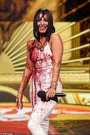 Speculation regarding their relationship started when tmz spotted vanessa and kyle on a. Vanessa Hudgens Takes To The Stage In Six Outfits To Host The 2020 Mtv Movie Tv Awards Tech Readsector
