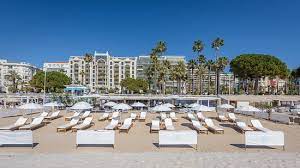 Restaurant la petite maison nice réservations par téléphone: La Mome Plage Cannes Menu Prices Restaurant Reviews Tripadvisor