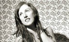 Life's a show for Lady Reveal