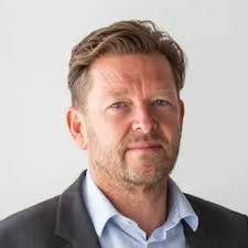 Gary Hurst's Instagram, Twitter & Facebook