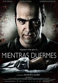 Cuando su novio muere de una sobredosis, yolanda decide huir por miedo a la policía. Mientras Duermes Filme Gute Filme Thriller