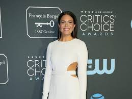 Amanda leigh mandy moore is an american singer/songwriter, actress, model, and fashion designer who is best known for her starring role as rapunzel in the 2010 hit disney animated feature film tangled. Mandy Moore Offended Her Mother In Law With Her Pregnancy Announcement