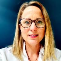 Becky Dutton 👩‍🎓