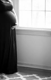 At Home Lifestyle Maternity Photos Indoor Maternity Photos Diy Maternity Photos Home Maternity Photography