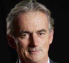 OLLe nom du stade à plus de 8 millions