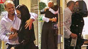 La coppia a sorpresa dell'estate 2018 è più solida che mai.l'allenatore della juventus e l'attrice sono stati pizzicati a ischia. Massimiliano Allegri E Ambra Angiolini A Roma Va In Scena L Amore Mascherato Tgcom24