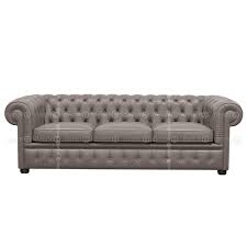 The rich work capitonnè of the session and the plissè of the armrests evoke old england atmospheres. Decor8 Modern Furniture Chester Leather 3 Seat Sofa