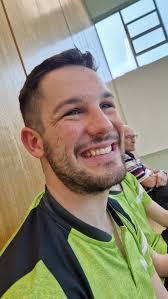 Larissa Mathis's Instagram, Twitter & Facebook