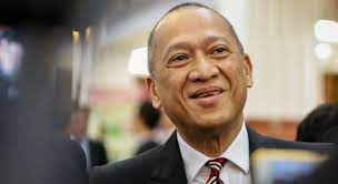 Yoke kong wong is on the board of harrisons holdings malaysia bhd. Nazri Aziz Call For Snap Polls End Uncertainty The True Net