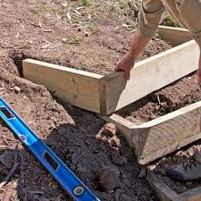 Outdoor stairs should be designed so as not to accumulate water on the tread surface wet stair tread surfaces her unit is on the first floor and her patio is served by an outdoor staircase made of flagstone steps. Garden Pallet Organizer Garten Stufen Garten Garten Landschaftsbau
