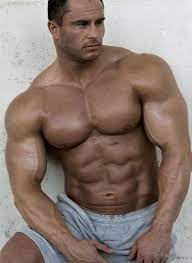 Bodybuilders & Muscle Men: 2010