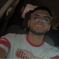 30+ perfiles de «Williamson»