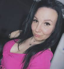 𝗛𝗲𝗹𝗹𝗼, 𝗜 𝗮𝗺 Divorced. 𝗡𝗲𝘄 𝗵𝗲𝗿𝗲. 𝗟𝗼𝗼𝗸𝗶𝗻𝗴 𝗳𝗼𝗿 𝗮  𝘀𝗲𝗿𝗶𝗼𝘂𝘀 𝗿𝗲𝗹𝗮𝘁𝗶𝗼𝗻𝘀𝗵𝗶𝗽. 𝗚𝗶𝘃𝗲 𝗺𝗲 𝗮 𝗵𝗲𝗹𝗹𝗼.  𝗧𝗵𝗮𝗻𝗸 𝘆𝗼𝘂. 💕 Whatsapp Chat.......💌.