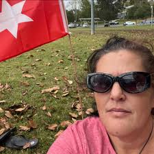 Is there anyone who collects scrap metal and non-working fridges in  Woolgoolga?