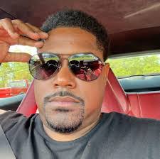 Darryl Mccoy's Instagram, Twitter & Facebook