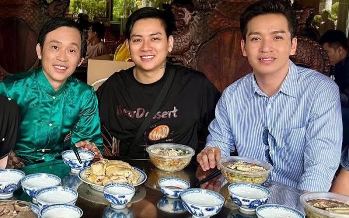 Chuyện gì đã xảy ra giữa Hoài Linh và Hoài Lâm?