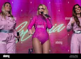 Gay performer hi-res stock photography and images