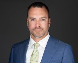 Patrick Flinn's Instagram, Twitter & Facebook