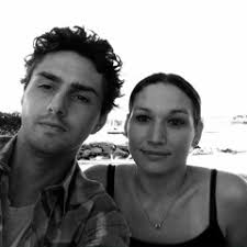 Stream mike's condo '0? by punchjunkie