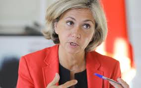 Emmanuel macron aún no ha anunciado oficialmente si se. Voies Sur Berge A Paris Ce Que Pecresse Peut Proposer A Hidalgo Le Parisien