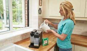 Ideal for kettles, shower heads, coffee makers, wc pans and irons contains 3 doses. Citric Acid For Cleaning Five Things To Clean With Citric Acid Express Co Uk