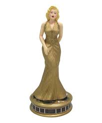 24 inches x 36) accessory Marilyn Monroe By Medichic Marilyn Monroe Gold Dress Figurine Best Price And Reviews Zulily