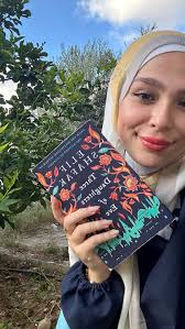 🚫SOLD🚫 Title: Every Young Woman's Battle Author: Shannon Ethridge Number  of pages: 240 Price: 20,000 LBP 📓DM to order